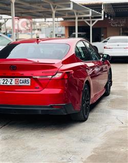 تۆیۆتا کامری